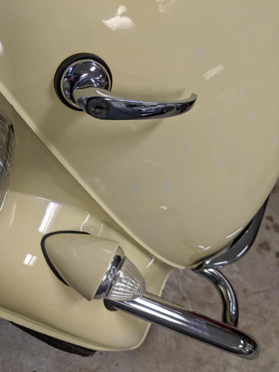 Детали экстерьера BMW Isetta 300 1958 года  (NA) (фото 38 из 66)